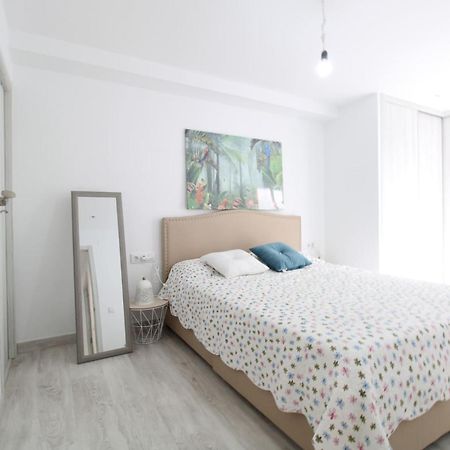Apartamento Apartamento en la playa a un paso de la casa museo Blasco Ibáñez Valencia Exterior foto